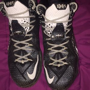 Black Friday Lebrons